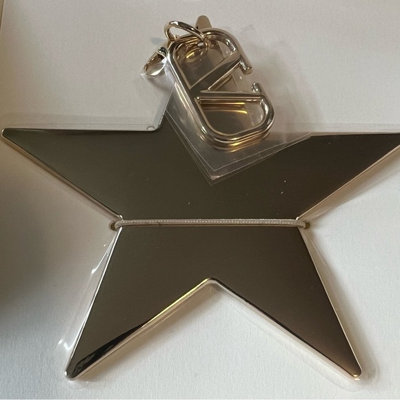 Valentino gold Star key rings - Picture 4 of 6